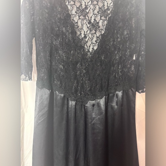 Black Lace Satin Whimsigoth Maxi Length Open Front Bowtie 3/4 Sleeve Robe Size M - Picture 11 of 14